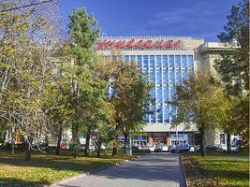 В Волгограде общенациональная святыня продолжает оставаться частной лавочкой. Почему?