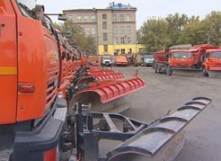 160 единиц спецтехники будут работать на волгоградских дорогах в зимний период