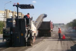 В Волгограде дорожные работы ведутся на трех участках шоссе Авиаторов