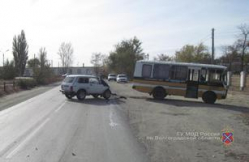 Под Волгоградом водитель катафалка протаранил «Ниву»
