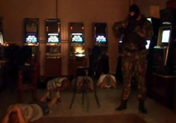 Волгоградские силовики застали в подпольном казино большую игру
