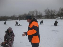 Волгоградские спасатели строго запрещают выходить на лед