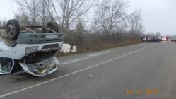 Под Волгоградом водитель заснул за рулем мчащегося автомобиля