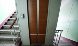 В Волгограде на замену лифтов в многоэтажках выделено более 10 миллионов рублей