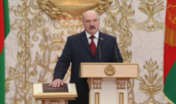 Лукашенко в пятый раз вступил в должность президента Республики Беларусь