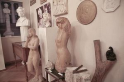 Волжане почтили память волгоградского скульптора Петра Малкова открытием выставки его работ 
