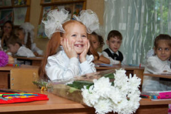 Многодетным волгоградским семьям помогают подготовить детей к школе