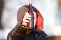 В Волгограде продавщице пива подросткам грозит уголовная ответственность