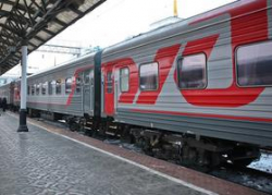 Под Волгоградом загоревшийся локомотив стал причиной задержки двух поездов