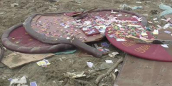Волгоградские полицейские уничтожили игровые автоматы и покерные столы из подпольного казино