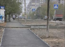 В Волгограде дорожный ремонт продолжается на 17 улицах