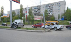 В Волгограде «семерка»-ВАЗ  не пропустила иномарку: двое госпитализированы