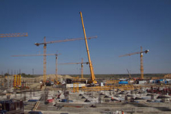 В Волгограде комиссия выясняет причины обрушения шахты лифта на строящемся стадионе