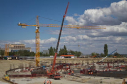 На строящемся к ЧМ-2018 стадионе в Волгограде возводят колонны