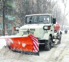 Снегопад в Волгограде: дороги чистят 60 спецмашин