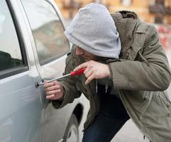 В Волгограде и Волжском участились кражи из автомобилей