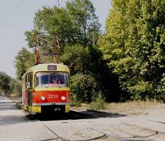 В Волгограде женщина угодила под трамвай